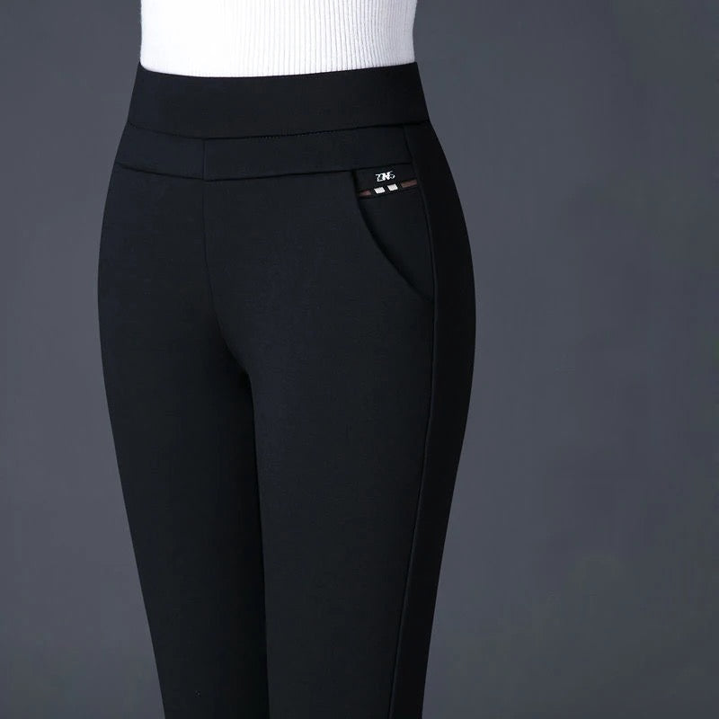 Magas derekú, hamis zsebes, elasztikus leggings