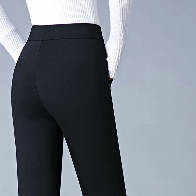 Magas derekú, hamis zsebes, elasztikus leggings