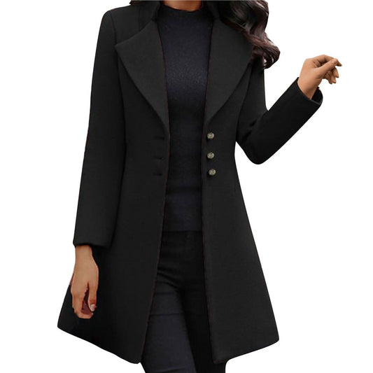Manteau ajusté pour dames avec col large et fermeture à boutons