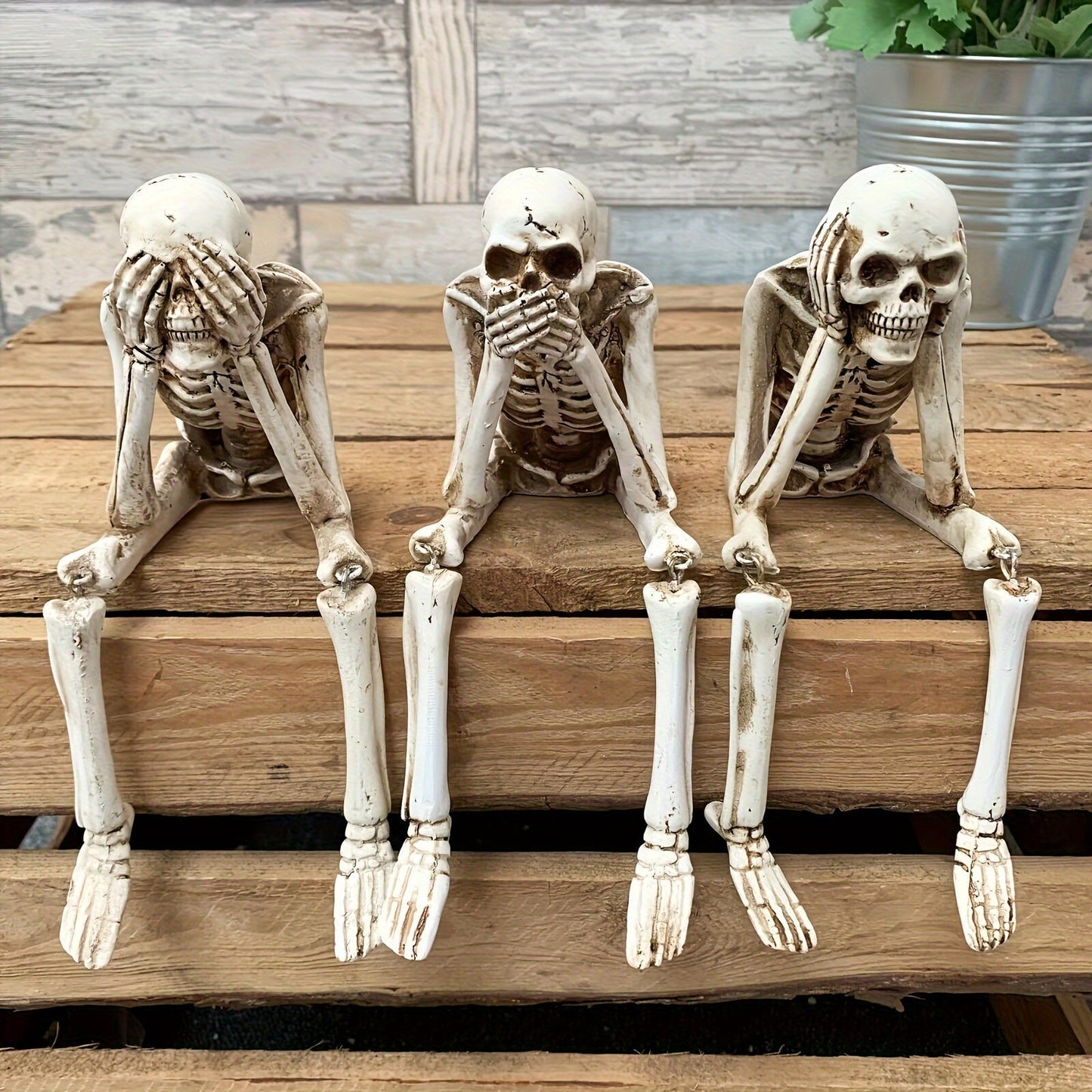 CryptSkulls | Trio de cranii 3D din rășină - Set de decorațiuni de Halloween cu figuri de fantome