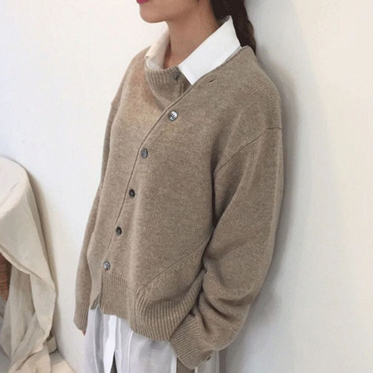 Kvinder - Cardigan i kashmir - Behagelig knapstolpe - Elegant, blød strik til kvinder med stil