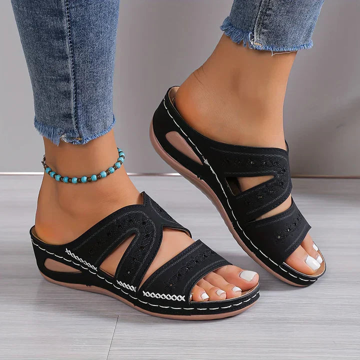 Clara - Orthopedic sandals