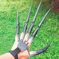 CreepaClaw | Movable 3D Finger Extender - Movable Cosplay Hand Accessory with Claw for Halloween