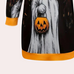 Halloweenové šaty s kapucí, které jsou potištěné motivem duchů a dýní