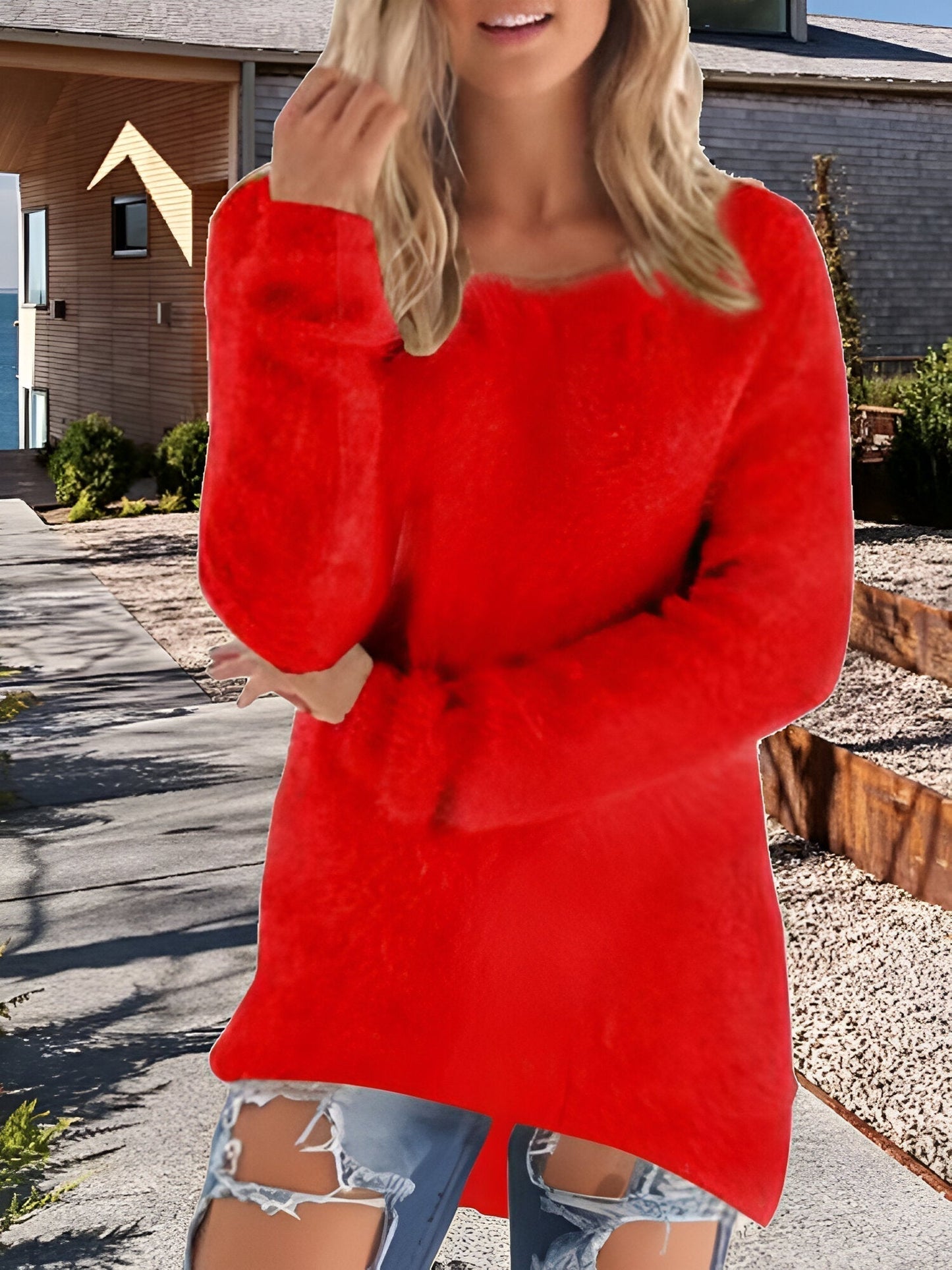 Women's long-sleeved shirt with a soft surface and a relaxed fit